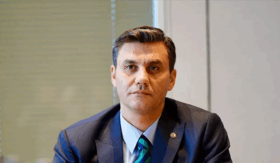 Manisa Büyükşehir Belediye Başkanı Ferdi Zeyrek'in ölümüyle ilgili soruşturmada 3 şüpheli tutuklandı