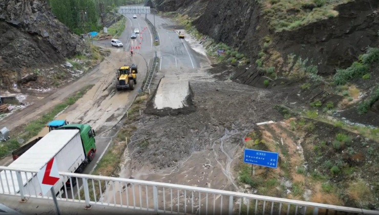 ErzurumArtvin karayolunda heyelan