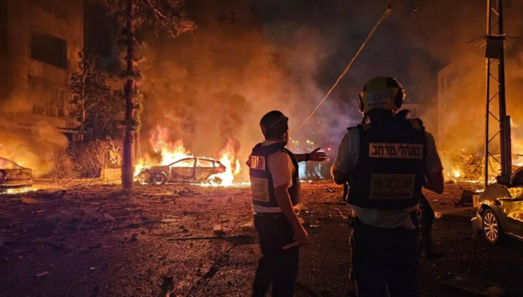 İsrailİran çatışmasında dördüncü gece: İsrail sokakları yanıyor