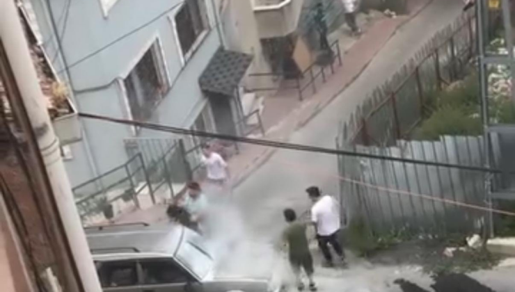 Arabasının yandığını görünce sinir krizi geçirdi! Camları kırdı kapıyı tekmeledi