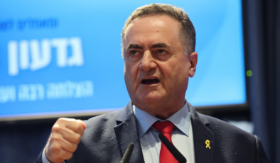 İsrail Savunma Bakanı: 'Tahran sakinlerine zarar vermek gibi bir niyetimiz yok'