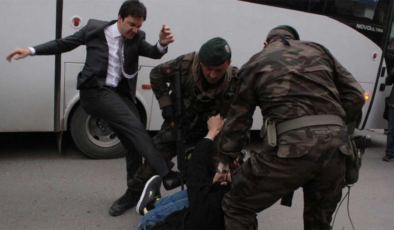 Soma'da madenci yakınını tekmeleyen Yusuf Yerkel'e yeni görev