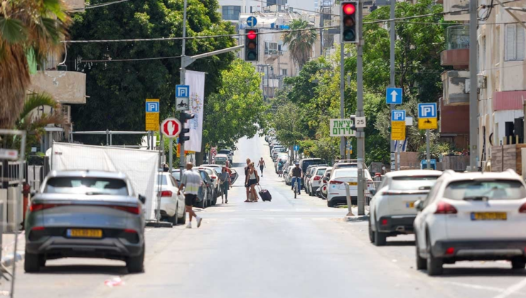 İsrail'de 40 bin kişi mahsur kaldı
