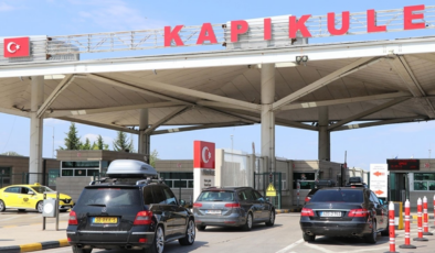 Gümrük kapılarında yaz döneminde artan yolcu geçişleri için kapsamlı hazırlık