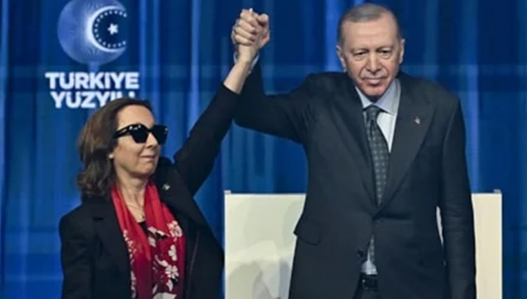 Serap Yazıcı Özbudun AKP'ye geçti, başkan oldu