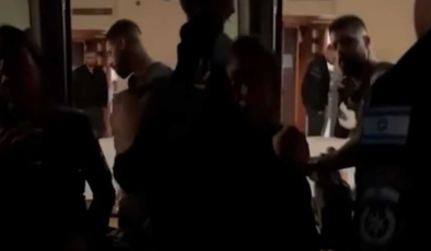 İsrail polisi TRT ve yabancı televizyon kanallarına baskın düzenledi