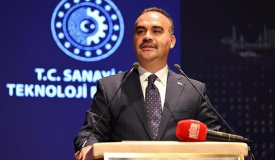 Bakanı Kacır, ROKETSAN'ı ziyaret etti