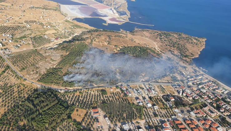 İzmir'de maki yangını