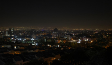 İsrail, Tahrana yönelik yeni bir saldırı dalgası başlattığını duyurdu