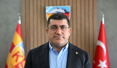 "Yerli ve yabancı futbolcularla görüşüyoruz"