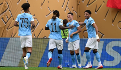 Manchester City'ye tek devre yetti