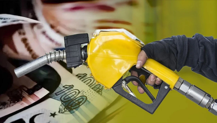 Benzin ve motorine zam geldi: Litre fiyatı 50 lirayı aştı