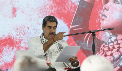 Venezuela Devlet Başkanı Maduro'dan Yahudi halkına çağrı:  Netanyahu'yu durdurun