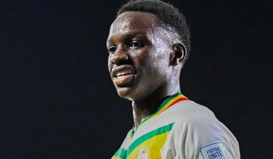 Fenerbahçe’de ilk transfer: 17 yaşındaki Amara Diouf’a 5 yıllık imza