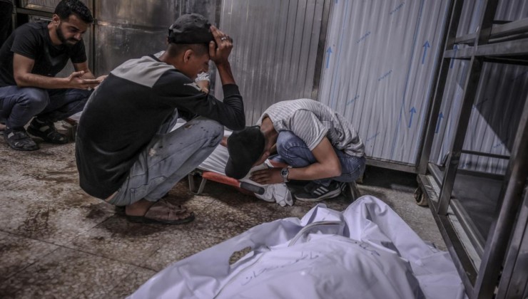 Katil İsrail, Gazze'de yardım bekleyenleri hedef aldı: 16 Filistinli hayatını kaybetti