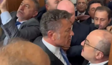Komisyon toplantısında gerginlik