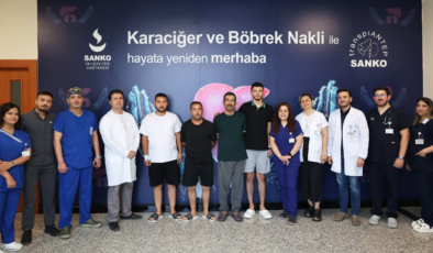 Babalar Günü'nde babalarına böreklerini bağışladılar