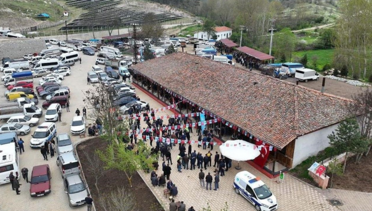 Bursa'daki 400 yıllık hayvan pazarı şap hastalığı nedeniyle kapatıldı!