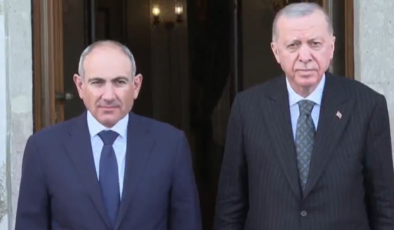 Cumhurbaşkanı Erdoğan, Ermenistan Başbakan'ı Paşinyan'ı kabul etti