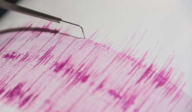 İran'da 5,5 büyüklüğünde deprem