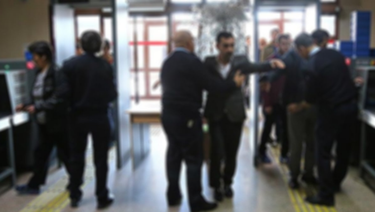 Bakanın ziyareti öncesi hareketli dakikalar: Tabancayla yakalandı