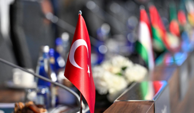 İİT Dışişleri Bakanları Konseyi, İran'ın talebiyle 51. oturumda özel toplantı yapacak