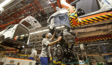 Kapı kilidi arızası Ford'u harekete geçirdi: Popüler modelin üretimi durdu