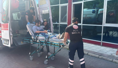 Hastanede tedavi gören öğrenci YKS'ye ambulansla götürüldü