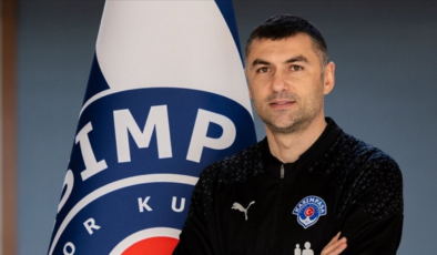 Burak Yılmaz'dan flaş karar: Sosyal medyadan duyurdu