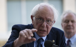 Sanders: ABD'lilere yine yalan söyleniyor