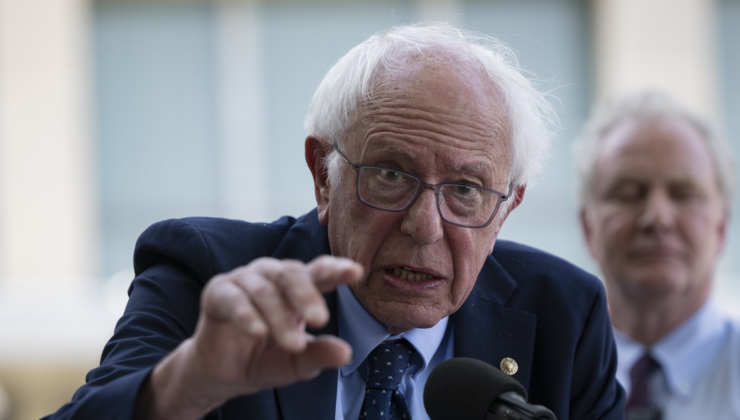 Sanders: ABD'lilere yine yalan söyleniyor