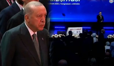 Memur-Sen programında sürpriz telefon: Erdoğan salondan ayrıldı