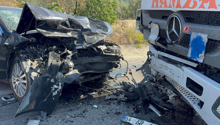 İznik’te otomobil ile TIR çarpıştı: 1 ölü, 2 yaralı