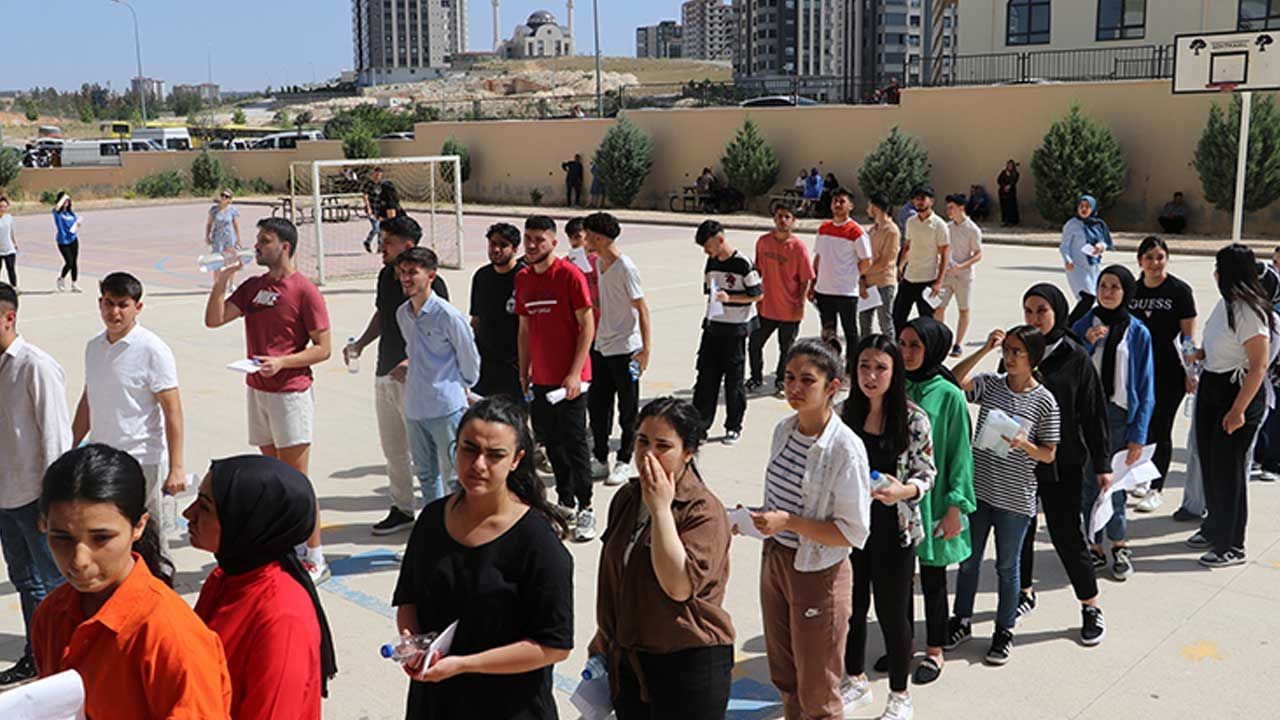 Bugün ne sınavı var? 21 Haziran Cumartesi hangi sınav var? - Resim: 1