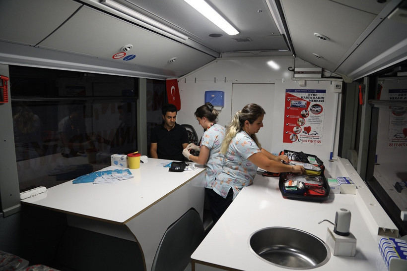 Bursa Büyükşehir, 'Sağlık Otobüsü' projesini hayata geçirdi - Resim : 1