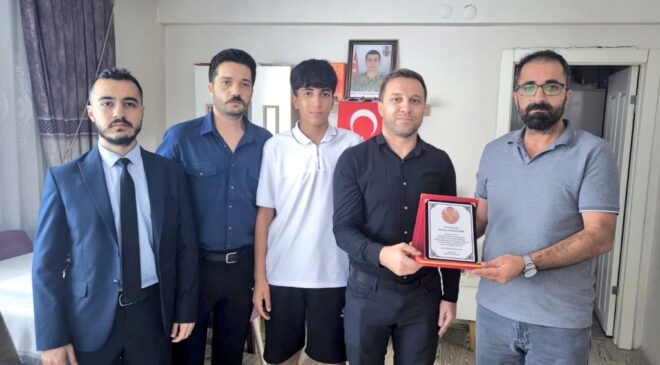Zafer Partisi Mamak İlçe Başkanlığından Şehit Ailelerine Ziyaret.