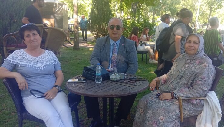 MİLLİ YOL PARTİSİ KADIN KOLLARI GENEL BASKANLIĞINA GÜN VE GÜN KATILIMLAR ARTIYOR.