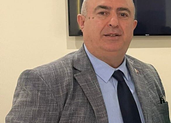 Siyasette dostluk, sadakat ve vatan sevgisiyle harmanlanan bir siyasi partinin varlığı bir milletin geleceğine ışık tutar.