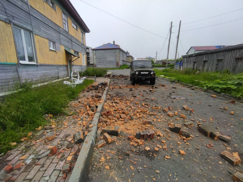 Rusya'nın doğusunda 8,8 büyüklüğünde deprem: Japonya, ABD, Rusya için tsunami uyarısı yapıldı! Rusya'da bir kent sular altında (Video) - Resim : 2