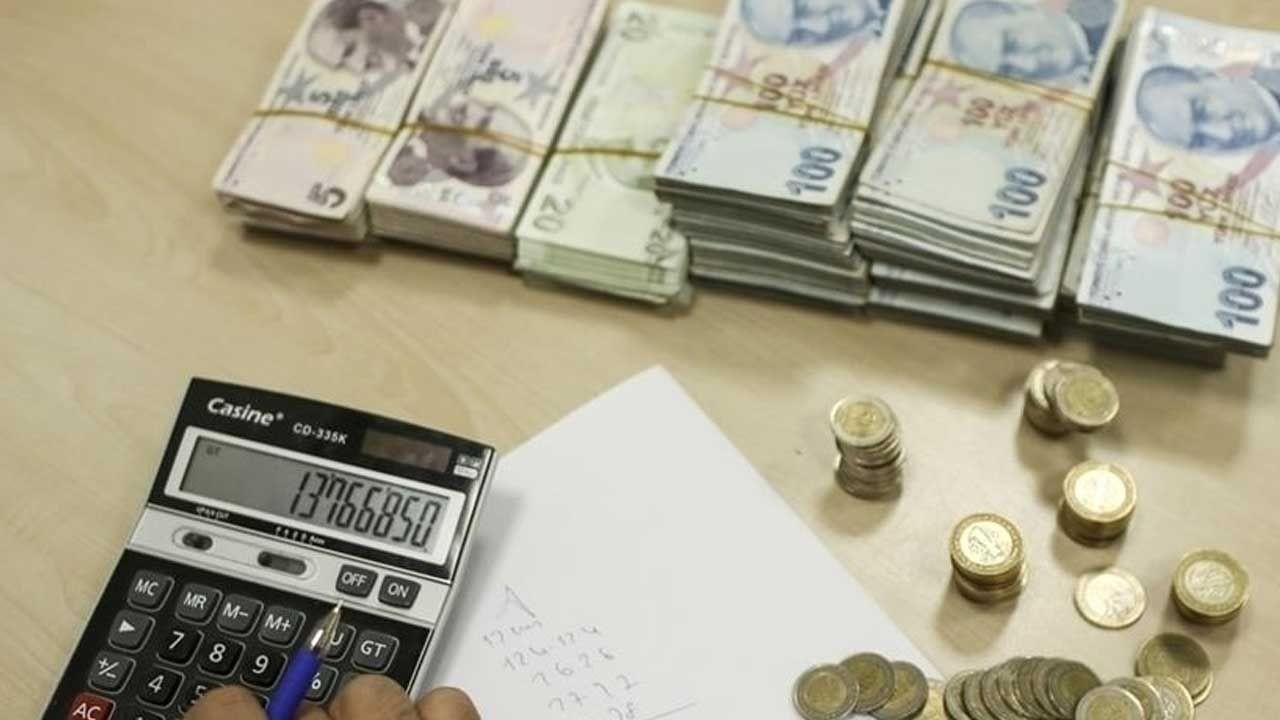 Asgari ücret artacak mı? Bu ay asgari ücrete ara zam gelecek mi? - Resim: 1