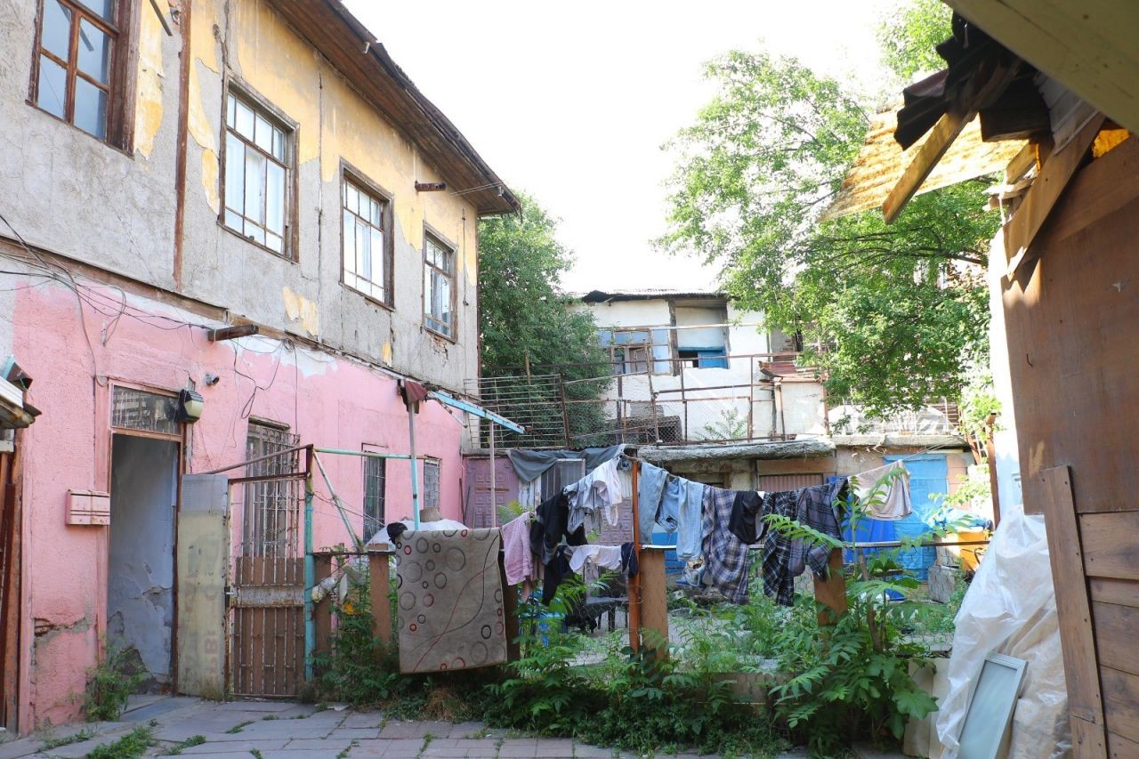 Bir döneme damga vuran mahalle: O eski halinden eser yok şimdi... - Resim: 3