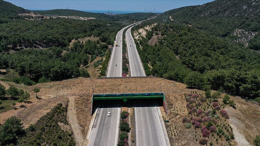 Çeşme otobanı açık mı, açıldı mı? İzmir Çeşme Otoyolu ulaşıma açıldı mı? - Resim: 2