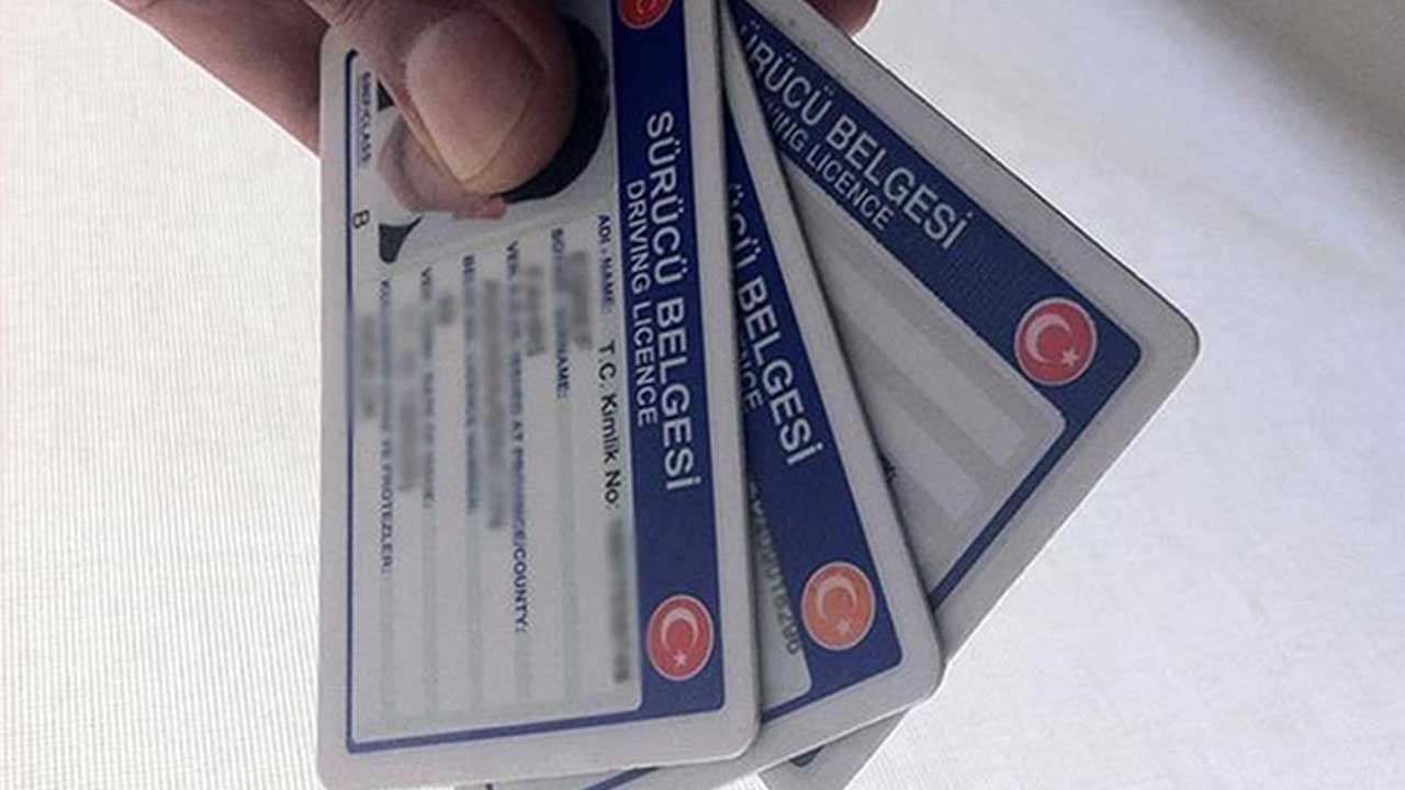 Ehliyet yenileme son gün ne zaman? Ehliyetler ne zaman, nasıl yenilenecek? - Resim: 1