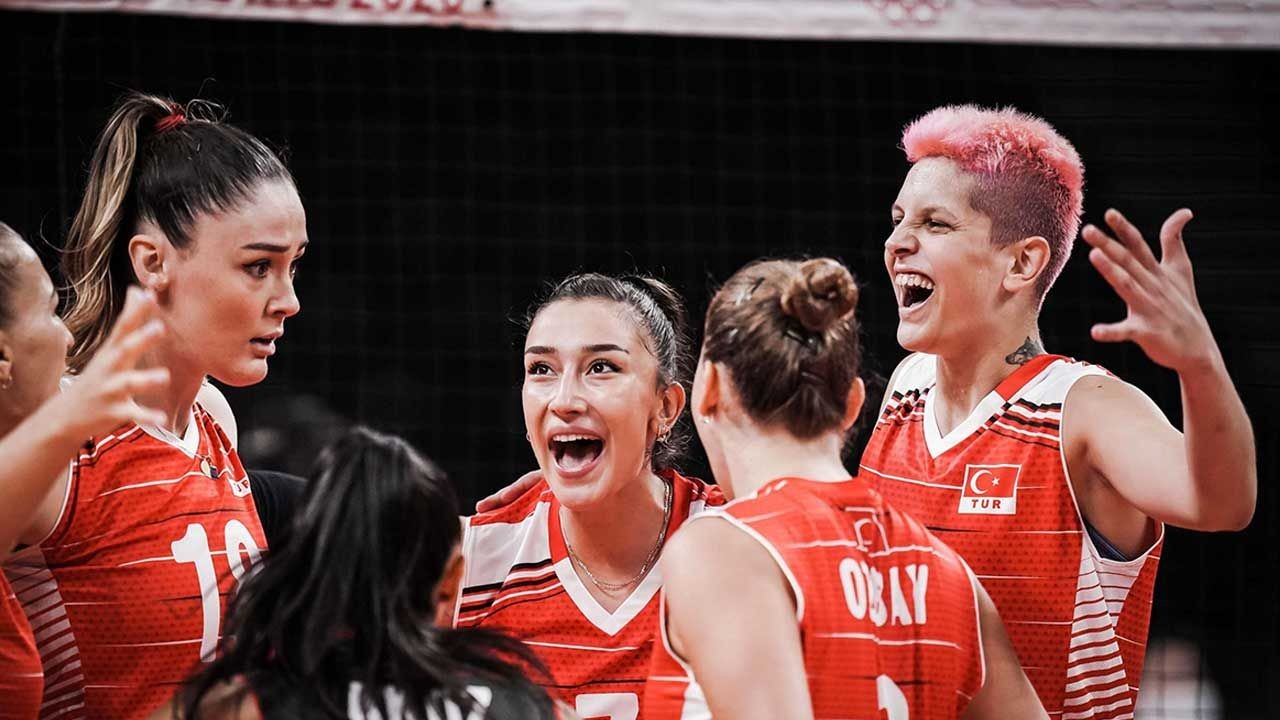 Bu akşam voleybol maçı var mı? Türkiye A Milli Kadın Voleybol Takımı (Filenin Sultanları) maçı ne zaman? - Resim: 1