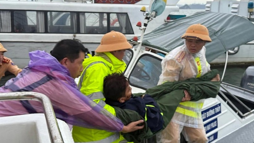 Vietnam'da tur faciası! 34 kişi hayatını kaybetti - Resim : 1