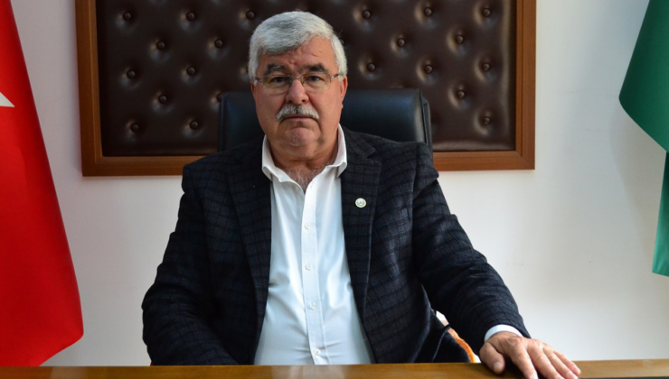 "Mersinli şeftali üreticisi maliyetin yarısına ürün satıyor"