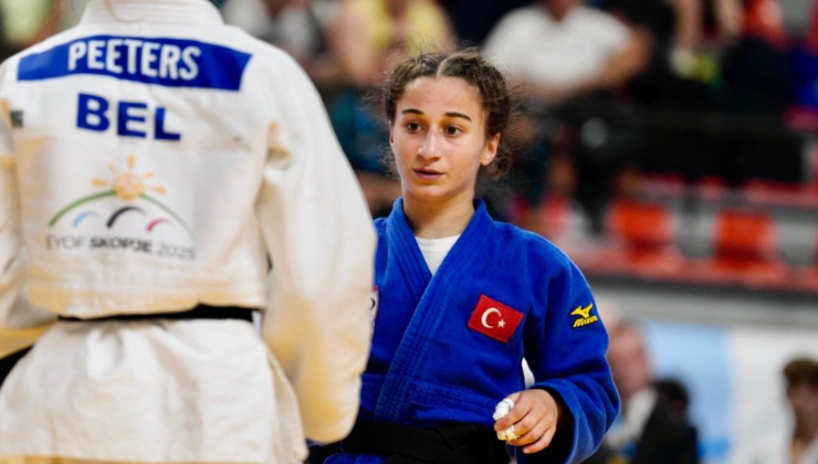 Yağmur Yılmaztürk'ten gümüş madalya
