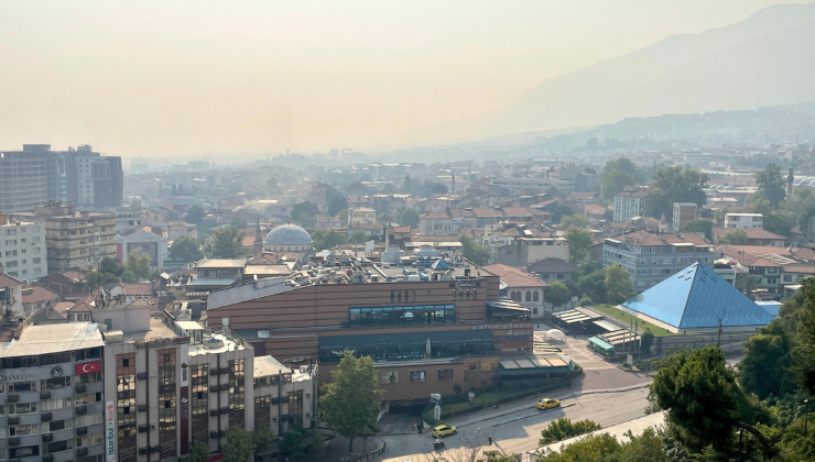 Bilecik'teki yangının dumanı Bursa'yı kapladı