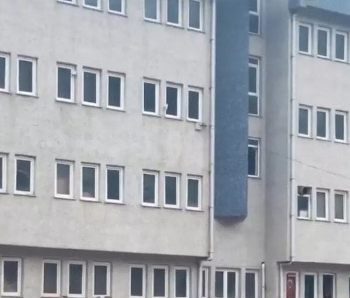 Trabzon'daki muhtarlık binası sosyal medyanın diline düştü