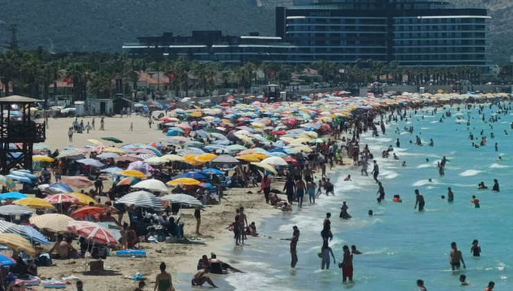 Çeşme'nin 10 günlük suyu kaldı